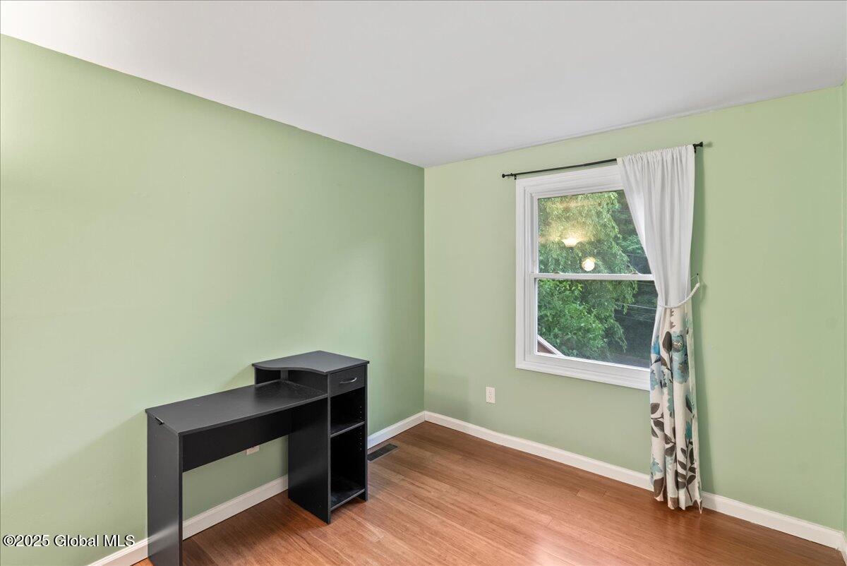 176 Northampton Road Amsterdam, NY 12010 - Photo 17 of 32 24-DSC03750