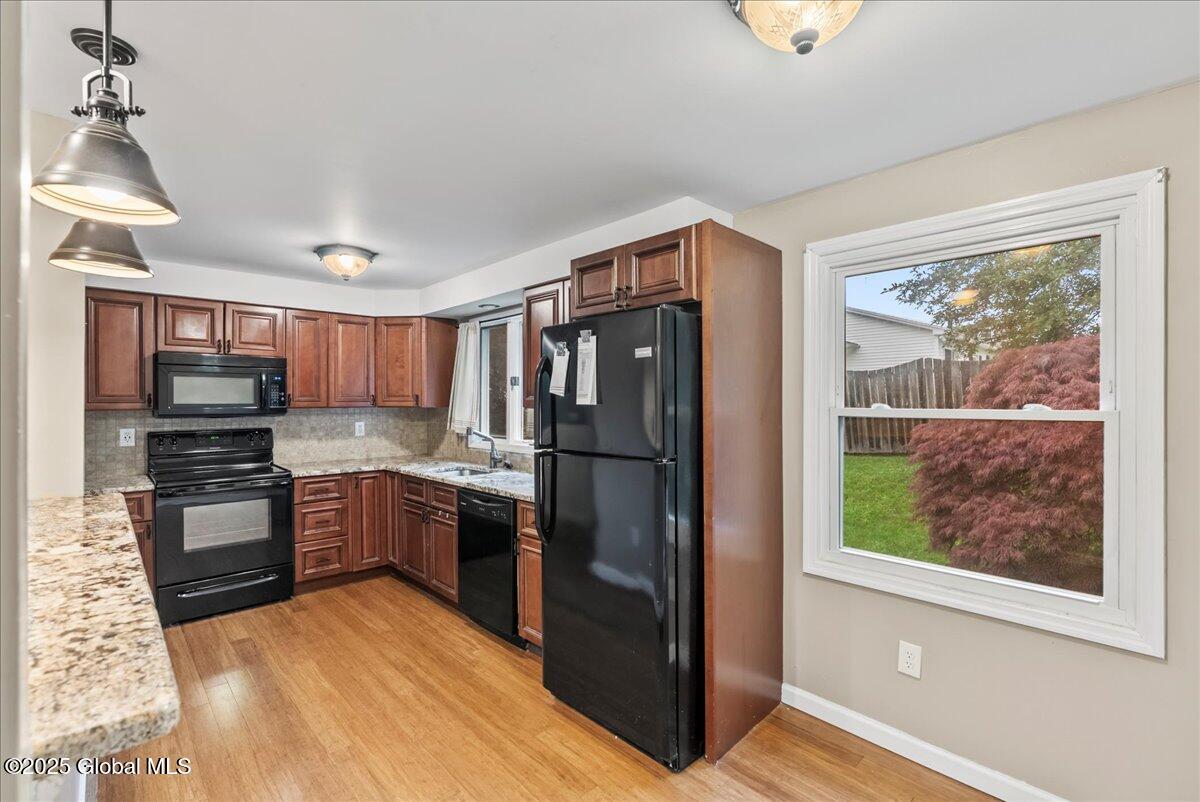 176 Northampton Road Amsterdam, NY 12010 - Photo 22 of 32 29-DSC03785