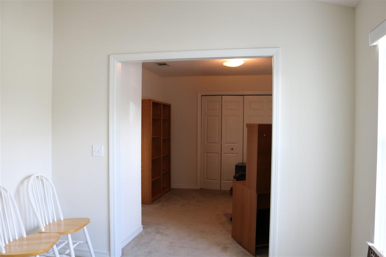 6275 Hunters Ridge Drive Milton, FL 32570 - Photo 16 of 32 Gallery Image 16