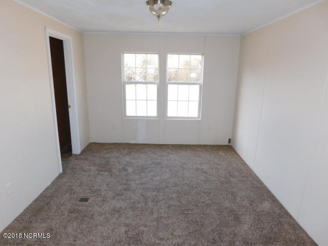 925 Purser Road Vanceboro, NC 28586 - Photo 12 of 17 DSCN4814