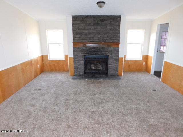 925 Purser Road Vanceboro, NC 28586 - Photo 3 of 17 DSCN4807