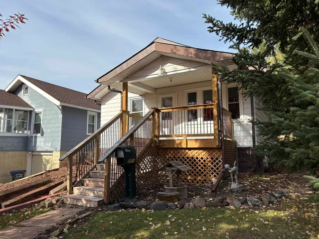 $180,000 | 2515 Jefferson Street, Duluth, MN 55812
