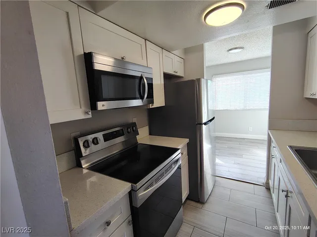 $1,125 | 3663 Kolendo Court, Unit B, Las Vegas, NV 89103
