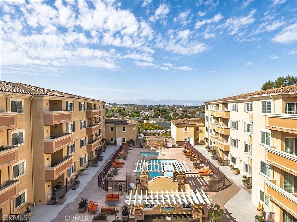 21345 Hawthorne Boulevard, Unit 217 Torrance, CA 90503 - Photo 14 of 41 a city view with tall buildings