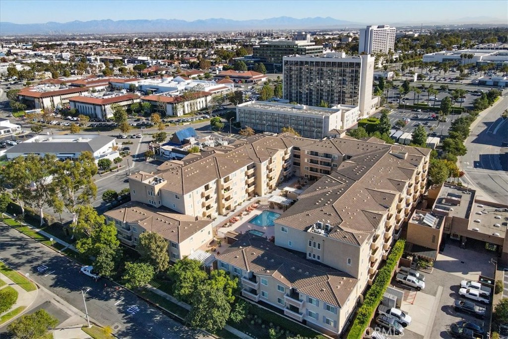 21345 Hawthorne Boulevard, Unit 217 Torrance, CA 90503 - Photo 19 of 41 an aerial view of a city
