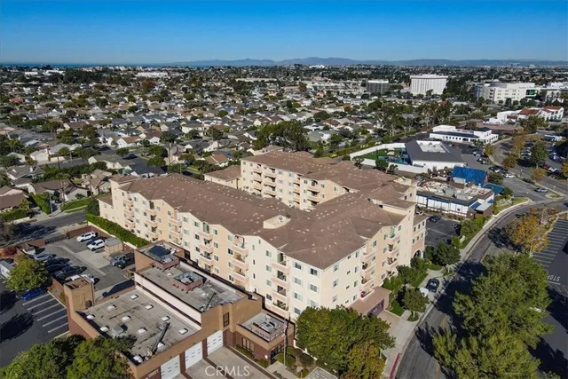 $410,000 | 21345 Hawthorne Boulevard, Unit 217, Torrance, CA 90503