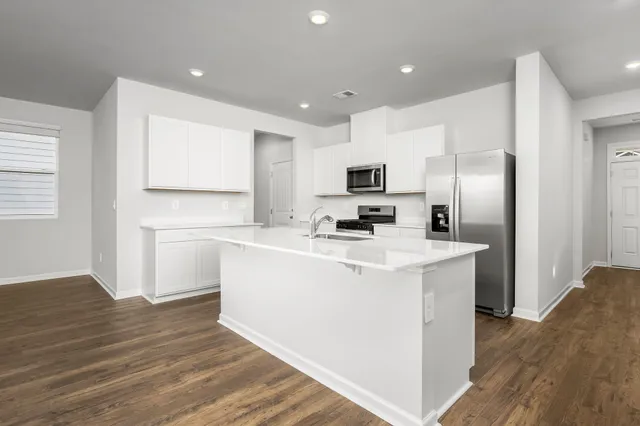 $2,690 | 1510 Mountain View Drive, Lebanon, TN 37090