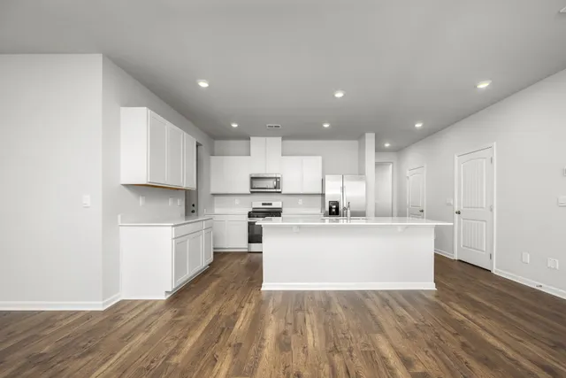 $2,690 | 1510 Mountain View Drive, Lebanon, TN 37090