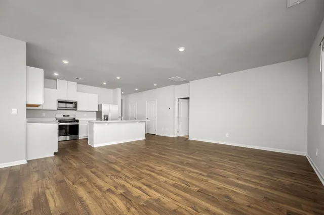 $2,690 | 1510 Mountain View Drive, Lebanon, TN 37090