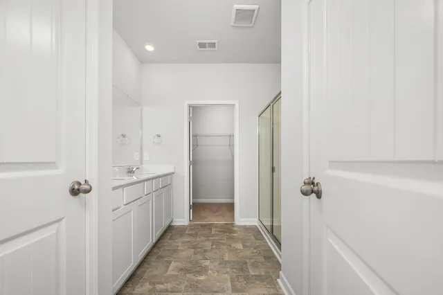 $2,690 | 1510 Mountain View Drive, Lebanon, TN 37090