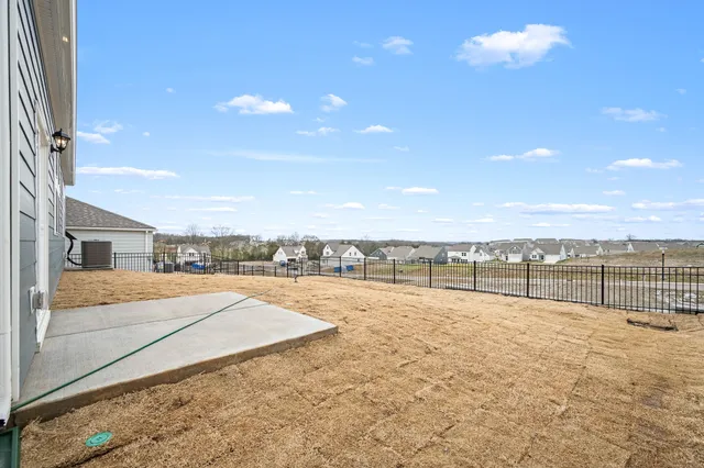 $2,690 | 1510 Mountain View Drive, Lebanon, TN 37090