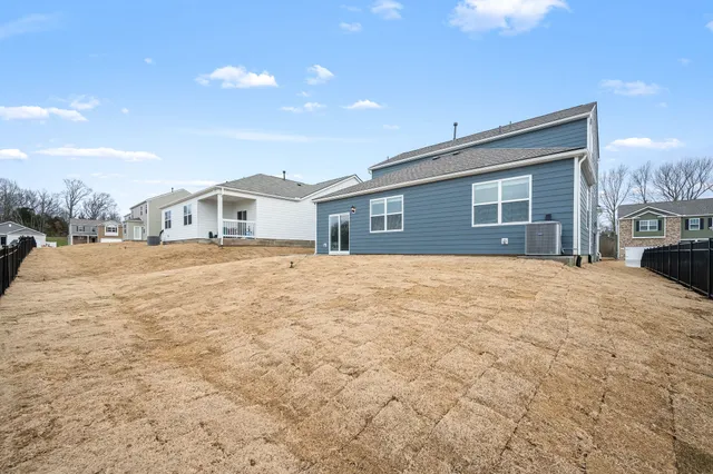 $2,690 | 1510 Mountain View Drive, Lebanon, TN 37090