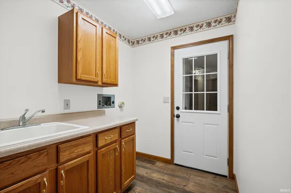 $265,000 | 606 Pheasant Run, Rensselaer, IN 47978