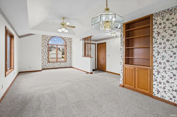 $265,000 | 606 Pheasant Run, Rensselaer, IN 47978