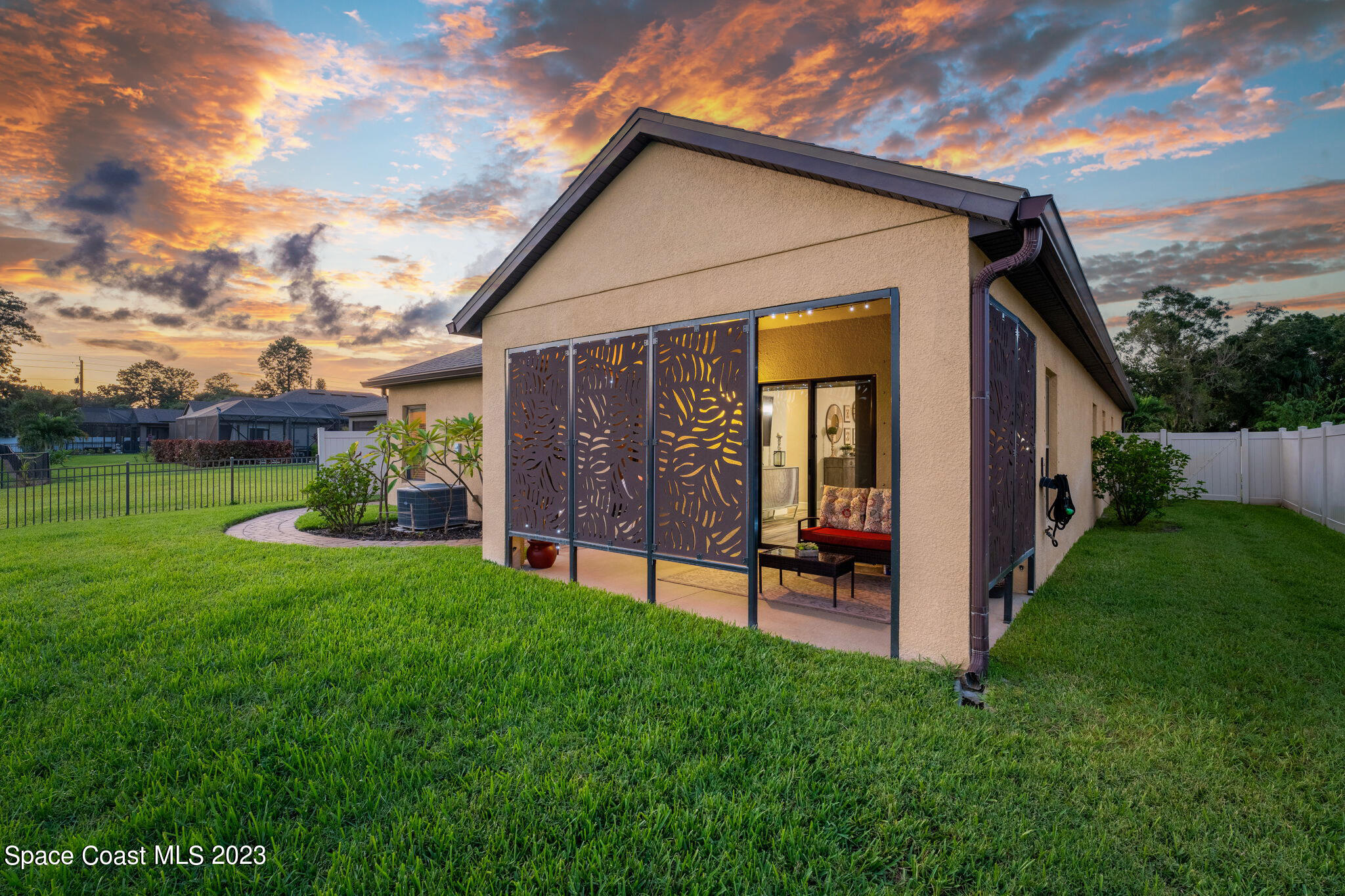 2995 Louetta Circle Melbourne, FL 32901 - Photo 34 of 42 a view of a back yard of the house