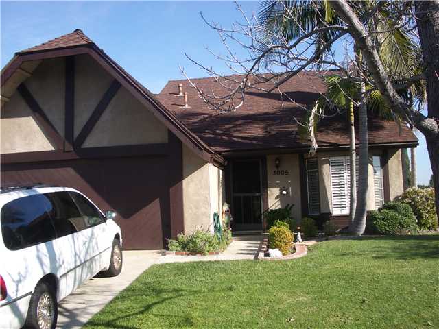 3005 Ridgecliff Lane Spring Valley, CA 91977 - Photo 2 of 10