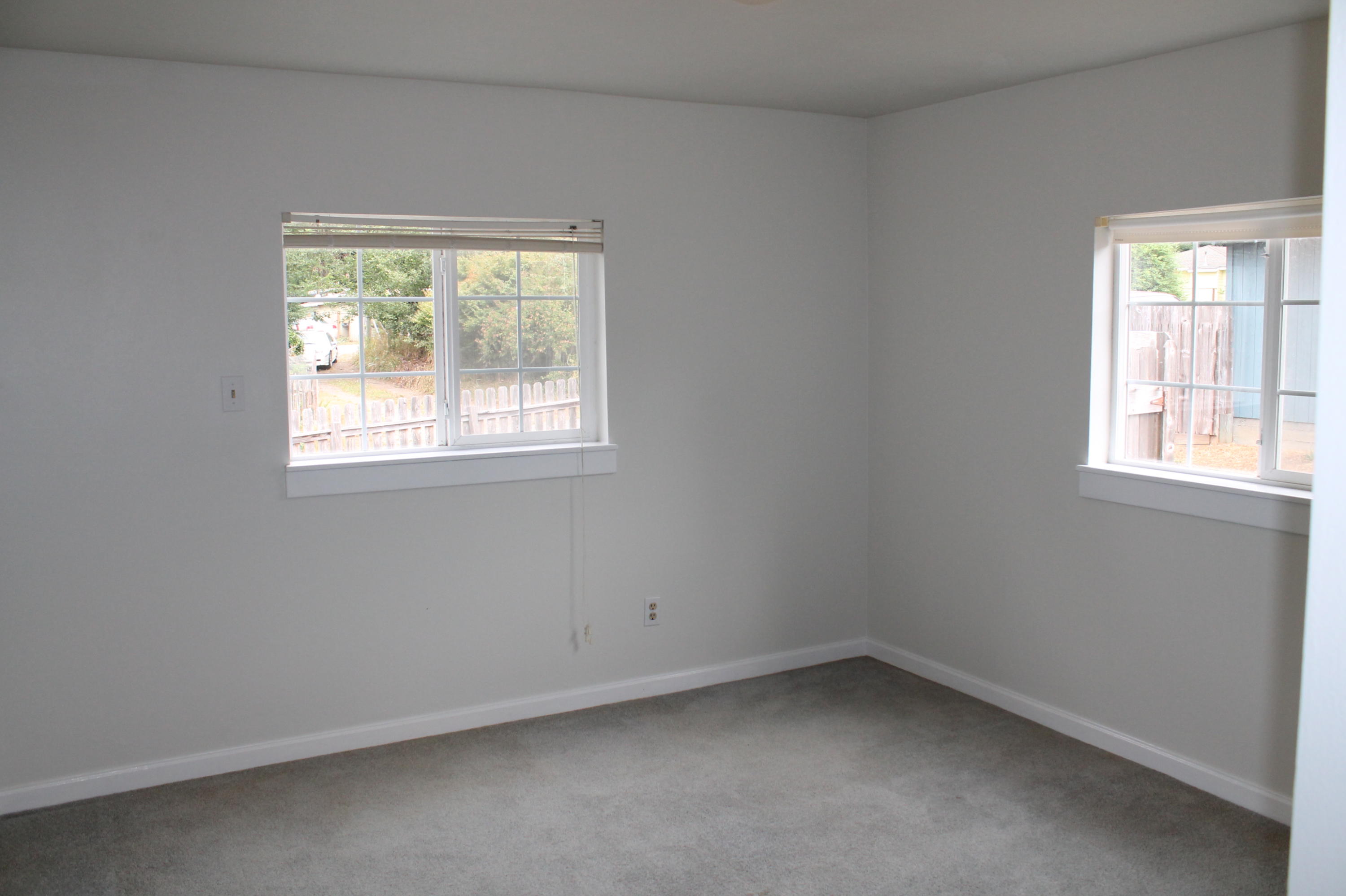 2720 Loop Road Fortuna, CA 95540 - Photo 5 of 35 Gallery Image 5