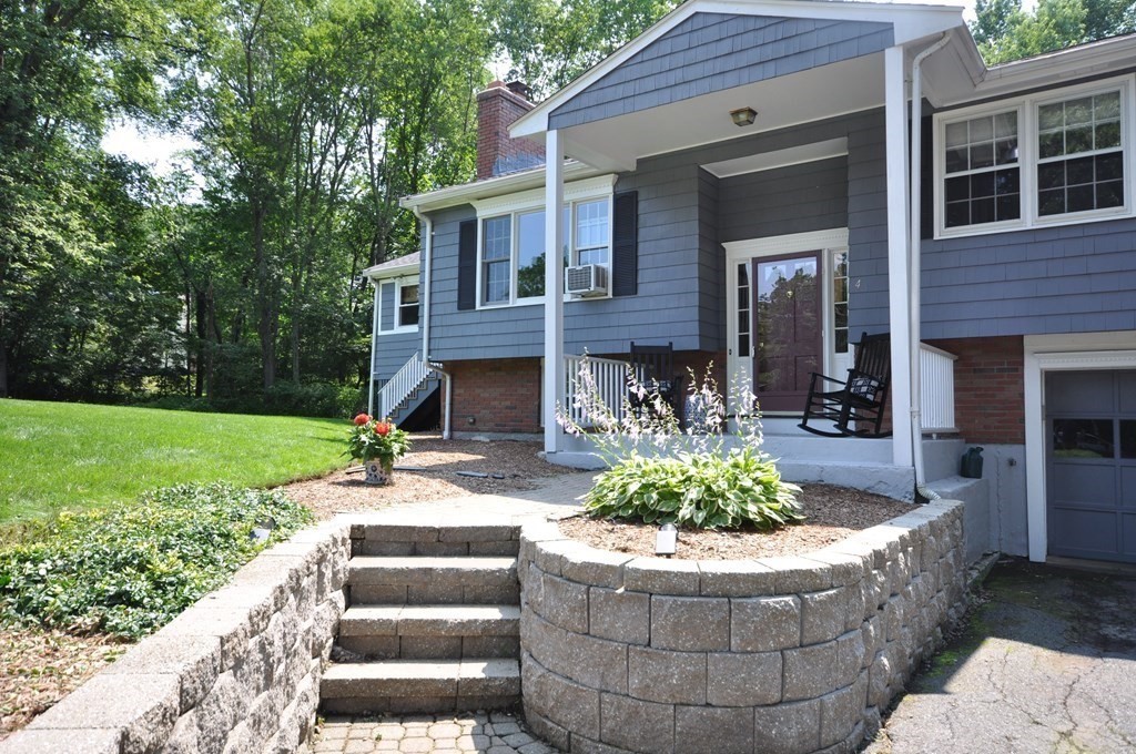 4 Lothrop Road Acton, MA 01720 - Photo 4 of 28 Gallery Image 4