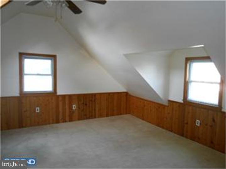 2529 Secane Road Secane, PA 19018 - Photo 13 of 20