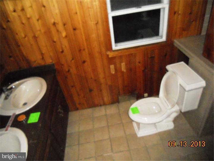 2529 Secane Road Secane, PA 19018 - Photo 19 of 20
