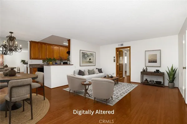 $350,000 | 5403 Newcastle Avenue, Unit 28, Encino, CA 91316