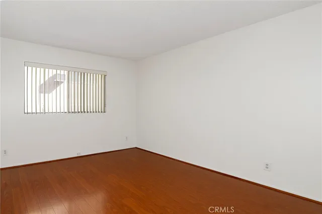 $375,000 | 5403 Newcastle Avenue, Unit 28, Encino, CA 91316