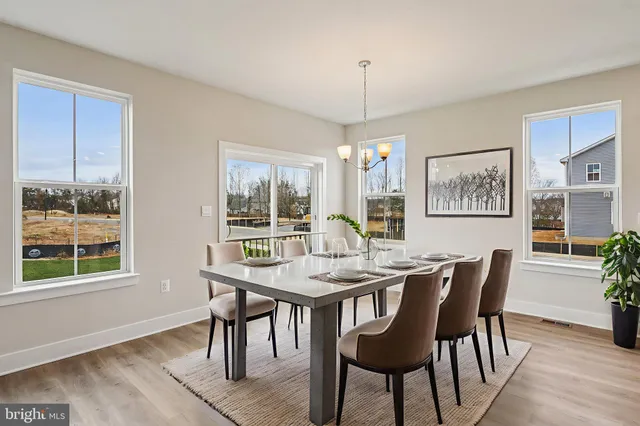 $649,990 | 11798 Wales Drive, Fredericksburg, VA 22407