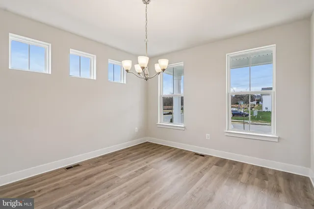 $649,990 | 11798 Wales Drive, Fredericksburg, VA 22407