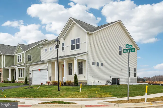 $649,990 | 11798 Wales Drive, Fredericksburg, VA 22407