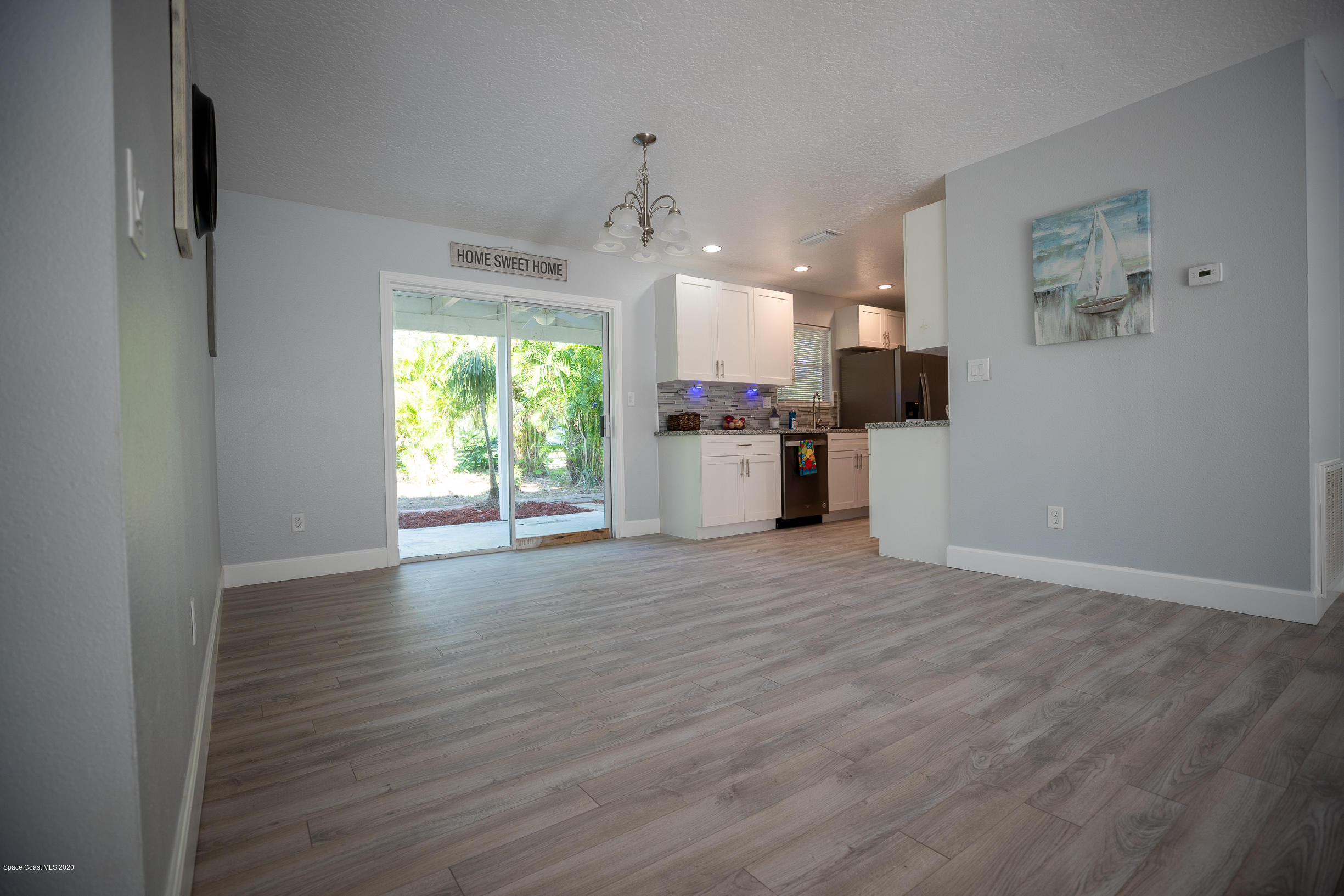 171 Angelo Road Southeast Palm Bay, FL 32909 - Photo 2 of 20 171 Angelo Road SE Palm Bay Pic 32