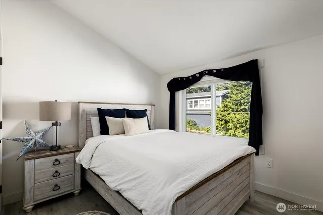 $1,550,000 | 159 South Harrington Lagoon Road, Coupeville, WA 98239