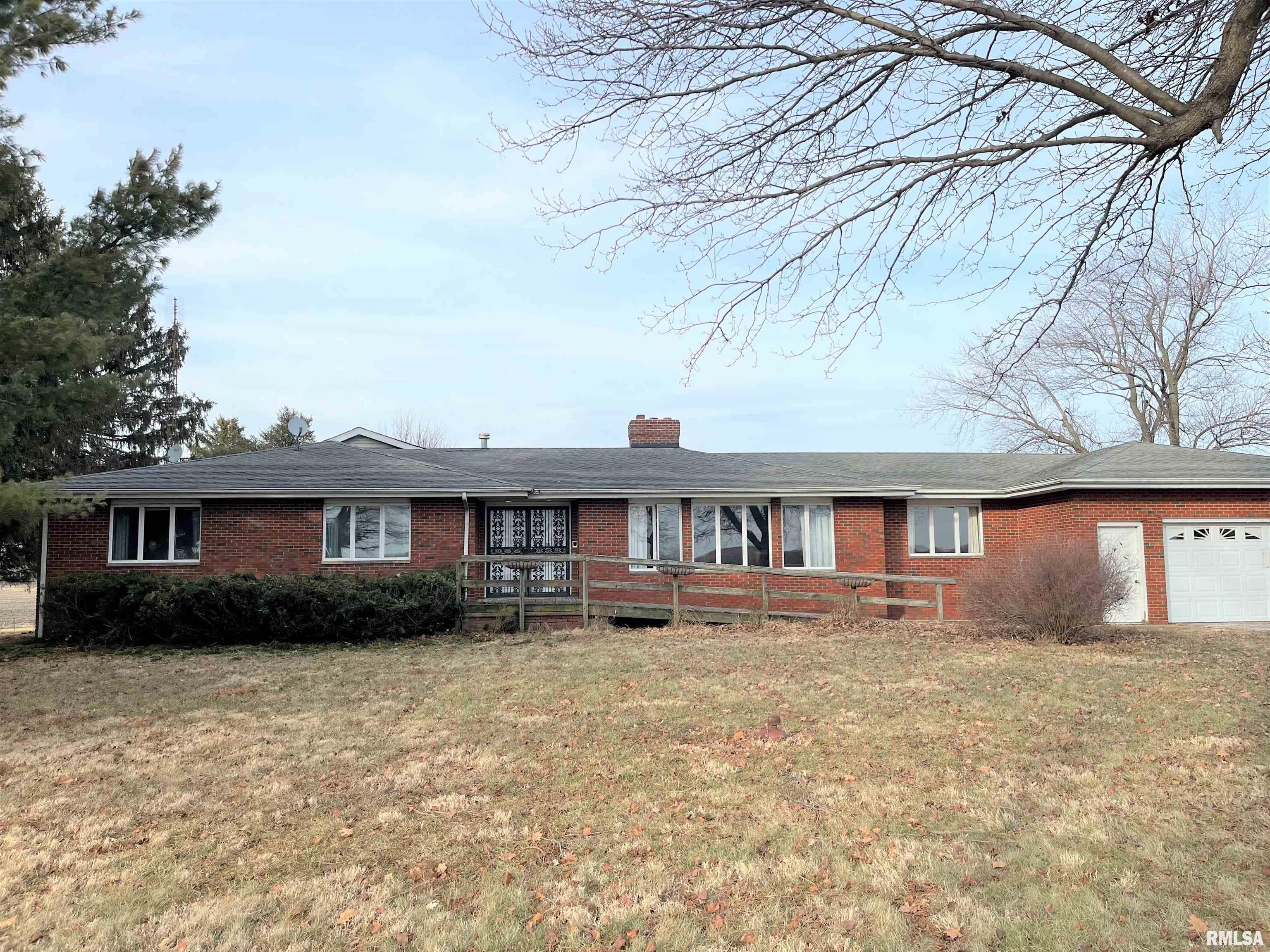 11629 Maurer Road Buffalo, IL 62515 - Photo 1 of 27 Gallery Image 1