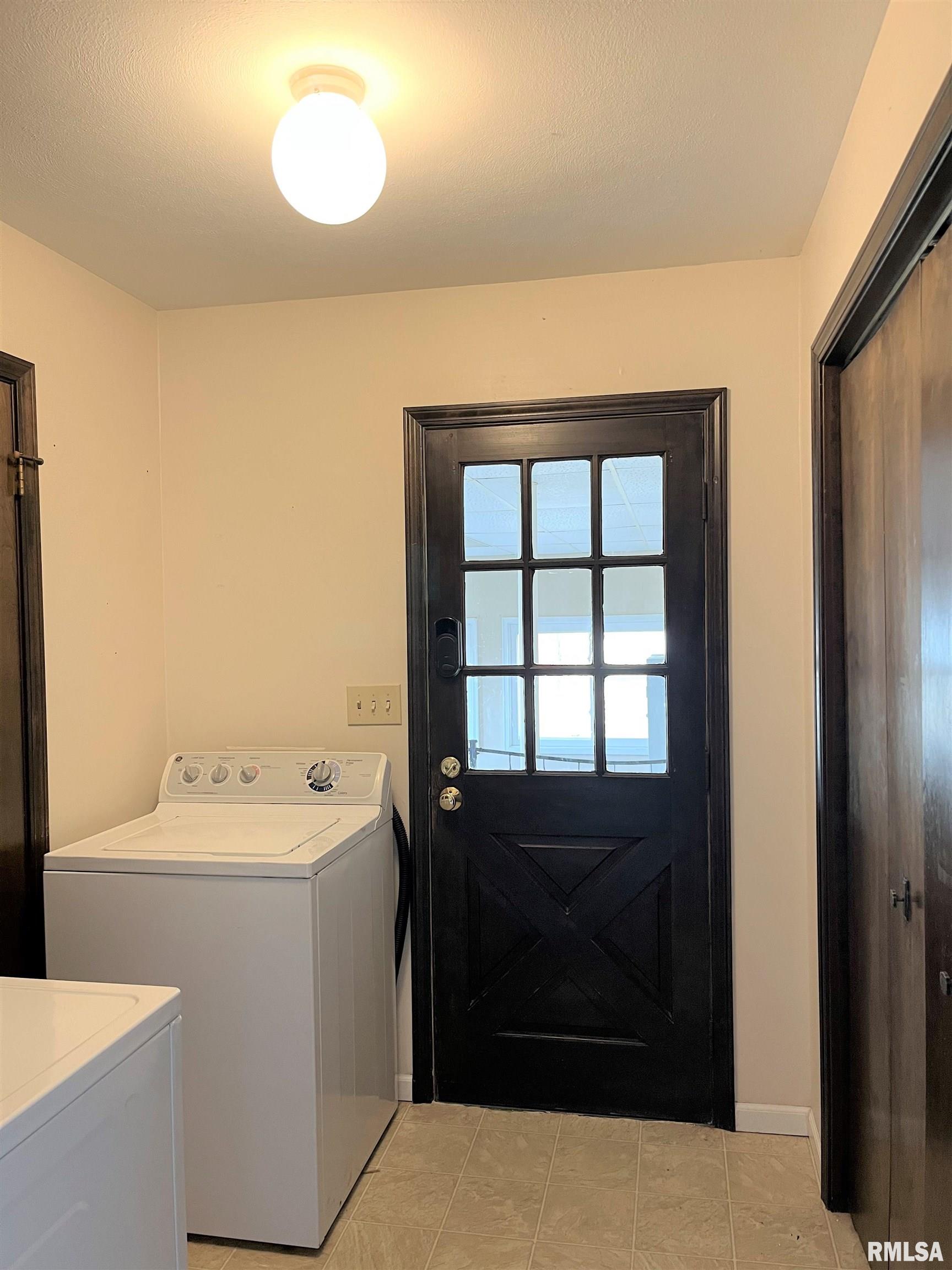 11629 Maurer Road Buffalo, IL 62515 - Photo 23 of 27 Gallery Image 23