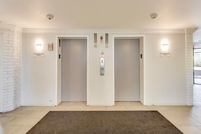 $121,000 | 5310 North Chester Avenue, Unit 409, Chicago, IL 60656