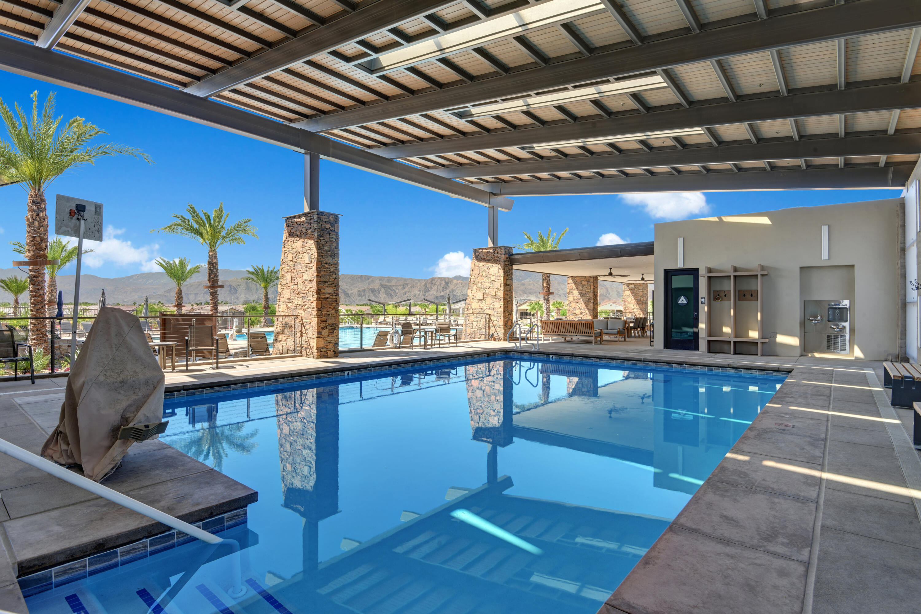 61 Claret Road Rancho Mirage, CA 92270 - Photo 30 of 37 CLUBHOUSE COVERED POOL