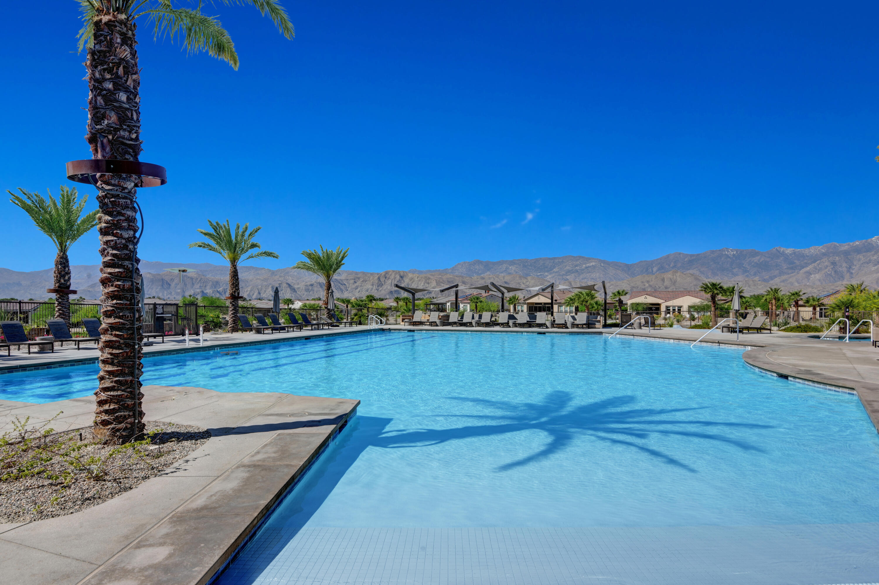 61 Claret Road Rancho Mirage, CA 92270 - Photo 37 of 37 CLUBHOUSE POOL WITH GRADUAL ENTRY