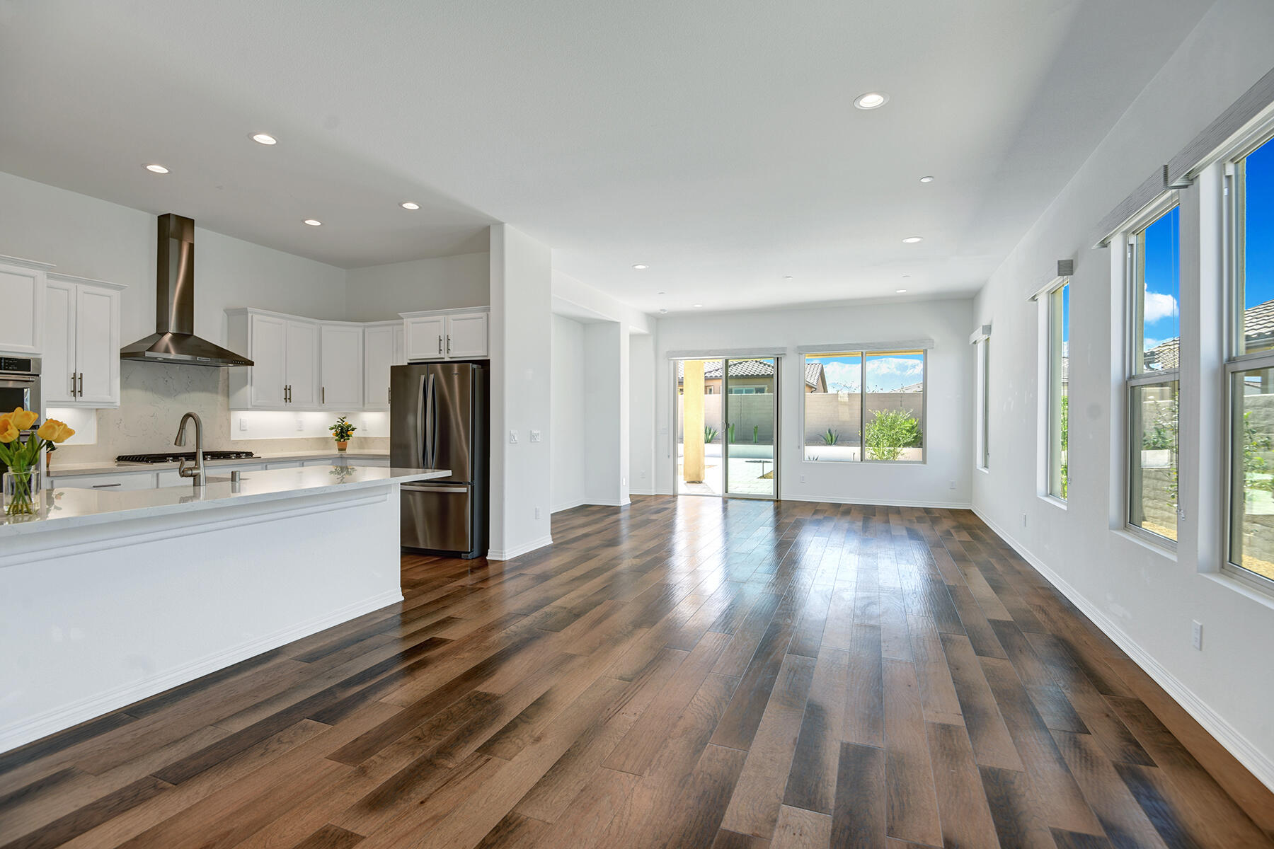 61 Claret Road Rancho Mirage, CA 92270 - Photo 4 of 37 GREAT ROOM FROM ENTRY MLS