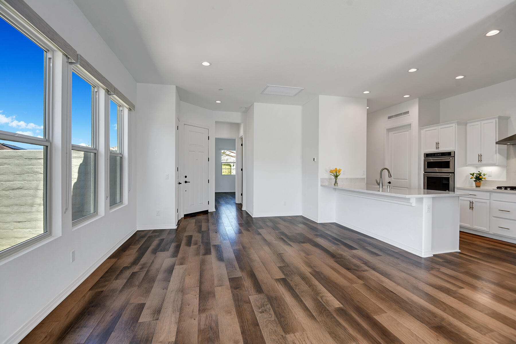 61 Claret Road Rancho Mirage, CA 92270 - Photo 7 of 37 GREAT ROOM REVERSE THROUGH MLS