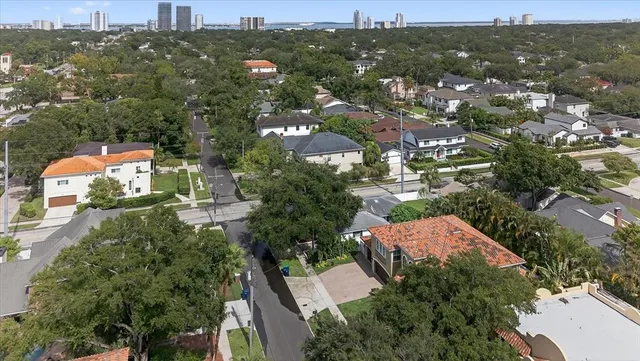 $1,699,000 | 3904 West Santiago Street, Tampa, FL 33629
