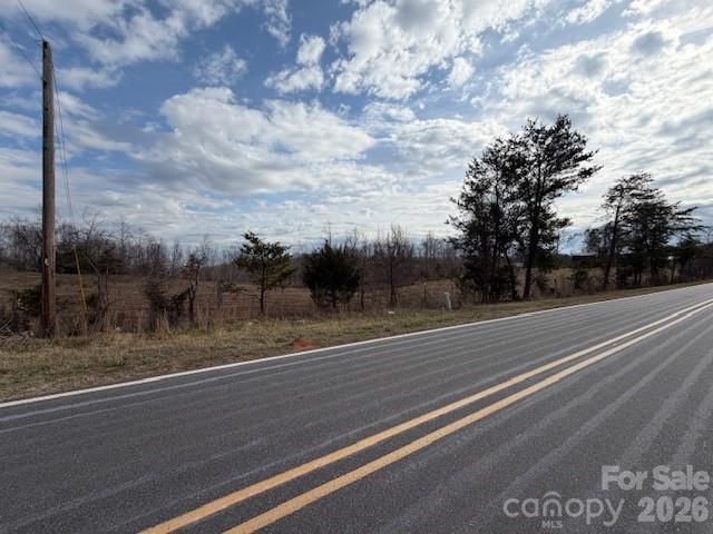 2114 Finger Bridge Road Hickory, NC 28602 - Photo 5 of 14
