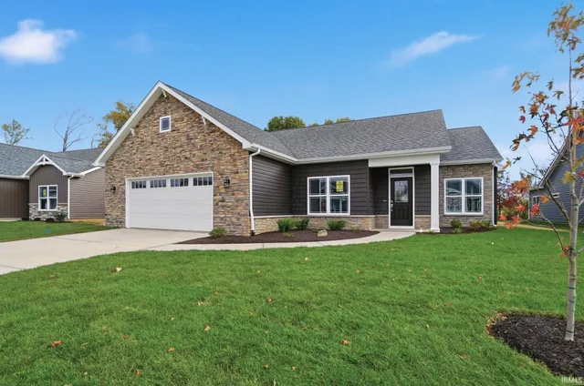 $454,900 | 14120 Hughies Cove, Fort Wayne, IN 46845
