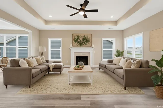 $454,900 | 14120 Hughies Cove, Fort Wayne, IN 46845