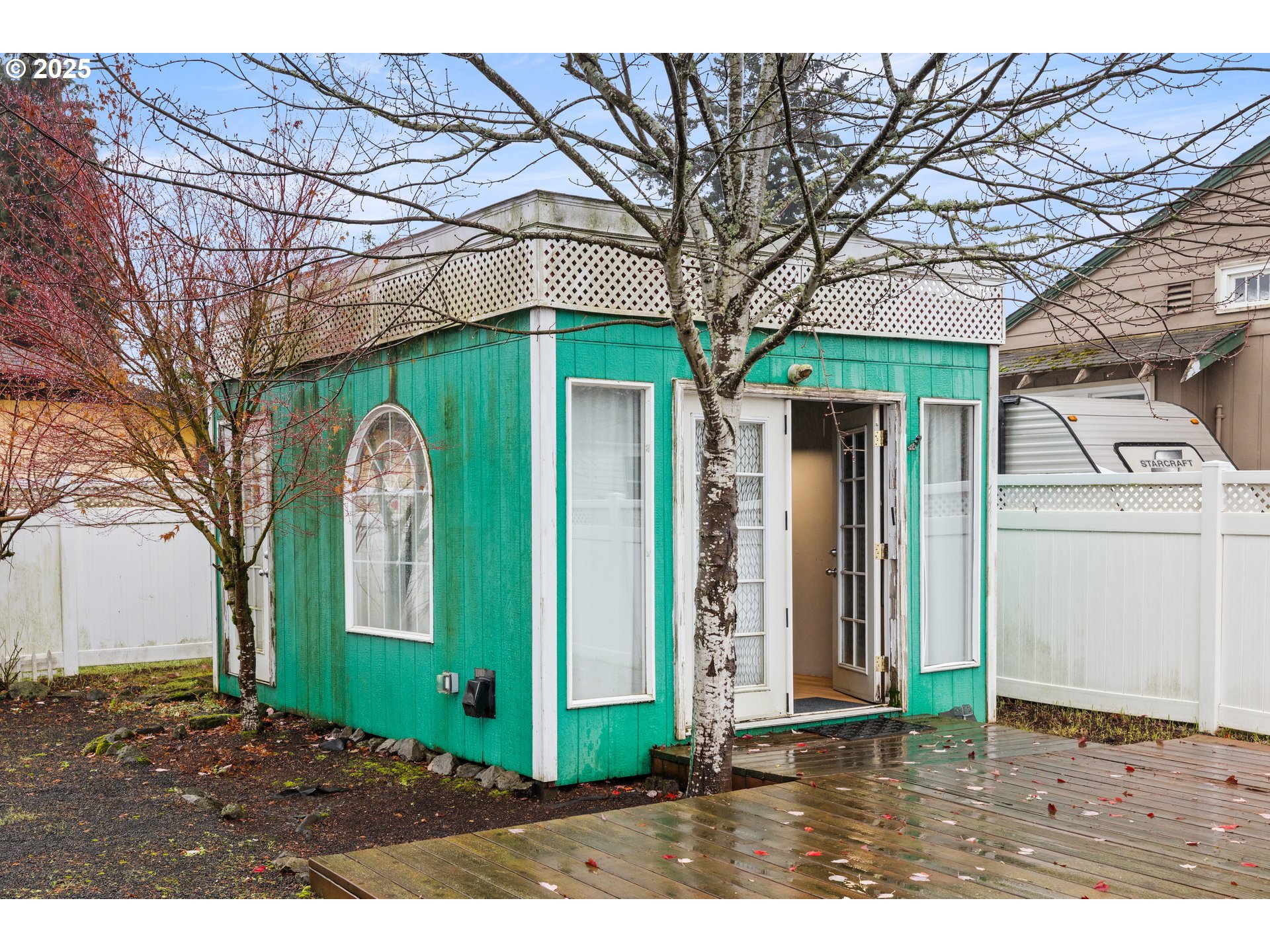 7104 Southeast Tolman Street Portland, OR 97206 - Photo 22 of 34 a view of a backyard of the house