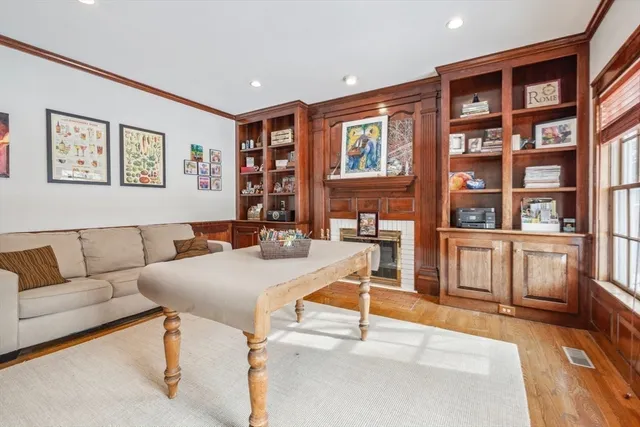 $1,975,000 | 4 Green Lane, Sherborn, MA 01770