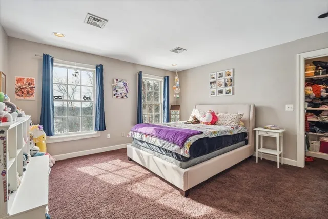 $1,975,000 | 4 Green Lane, Sherborn, MA 01770