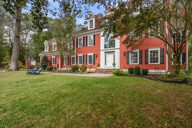 $1,975,000 | 4 Green Lane, Sherborn, MA 01770