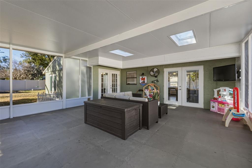 1309 Rustling Oaks Drive Brandon, FL 33510 - Photo 32 of 42