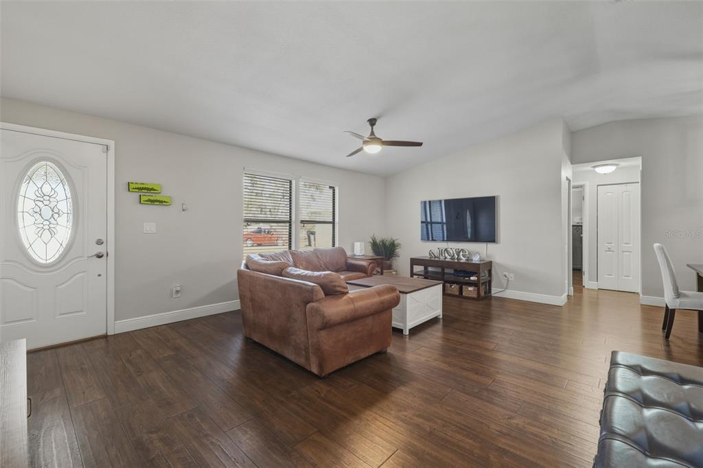 1309 Rustling Oaks Drive Brandon, FL 33510 - Photo 5 of 42