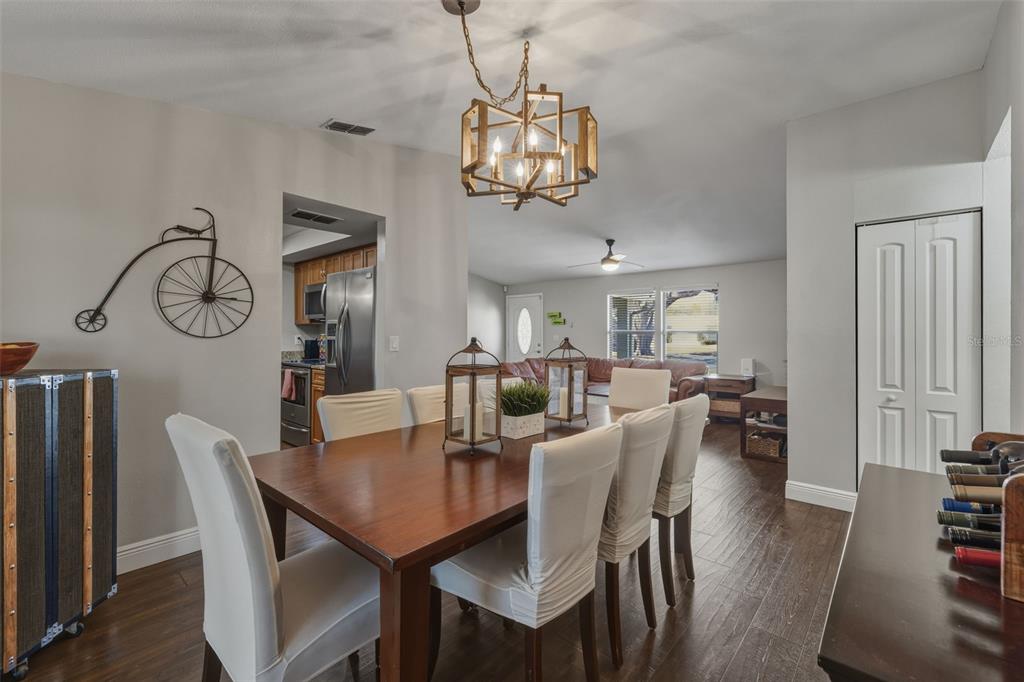 1309 Rustling Oaks Drive Brandon, FL 33510 - Photo 10 of 42