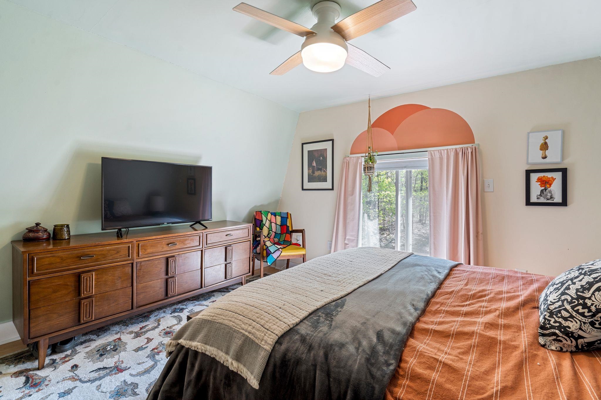 1806 Cross Road Strafford, VT 05072 - Photo 23 of 36